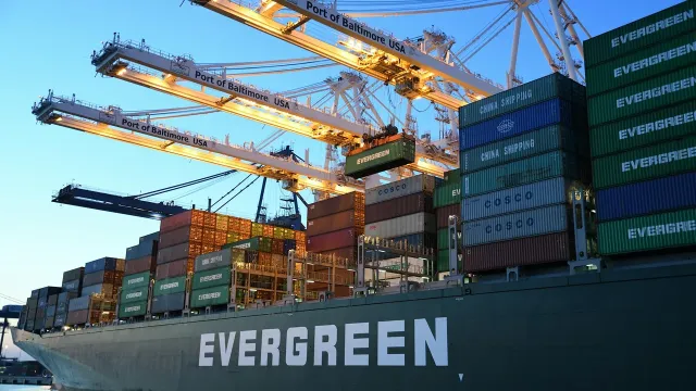 How a Warehouse Network Supports Just-in-Time Delivery